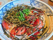まぐろ漬け丼